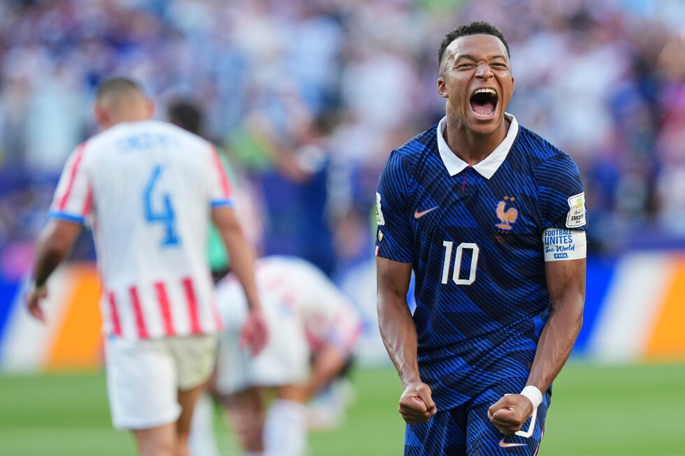 Kylian Mbappé scores 19th World Cup goal, continues Messi chase