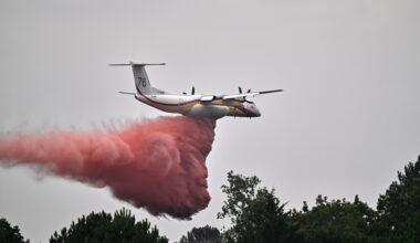 Macron holds crisis meeting as wildfires rage in France