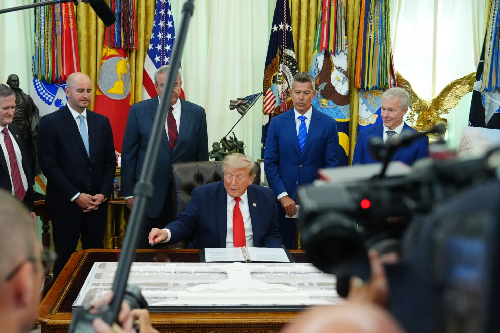 Trump announces $22.5B makeover of Dulles airport