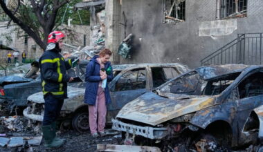 Russia strikes Kyiv with ballistic missiles, killing 1