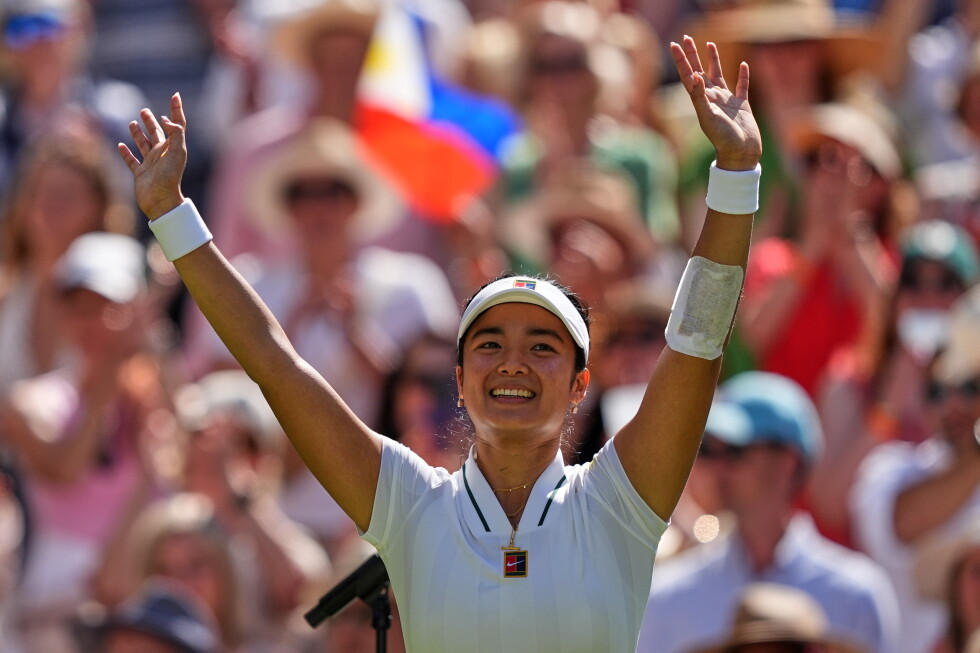 Wimbledon upsets: Defending champion Iga Swiatek and No. 2 seed Elena Rybakina out