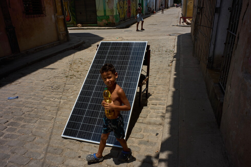 Islandwide blackout hits Cuba as its fuel reserve dwindles and grid crumbles