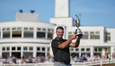Ryan Fox becomes a major champion with birdie on the last hole to win British Open