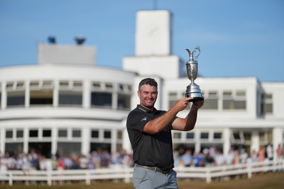 Ryan Fox becomes a major champion with birdie on the last hole to win British Open