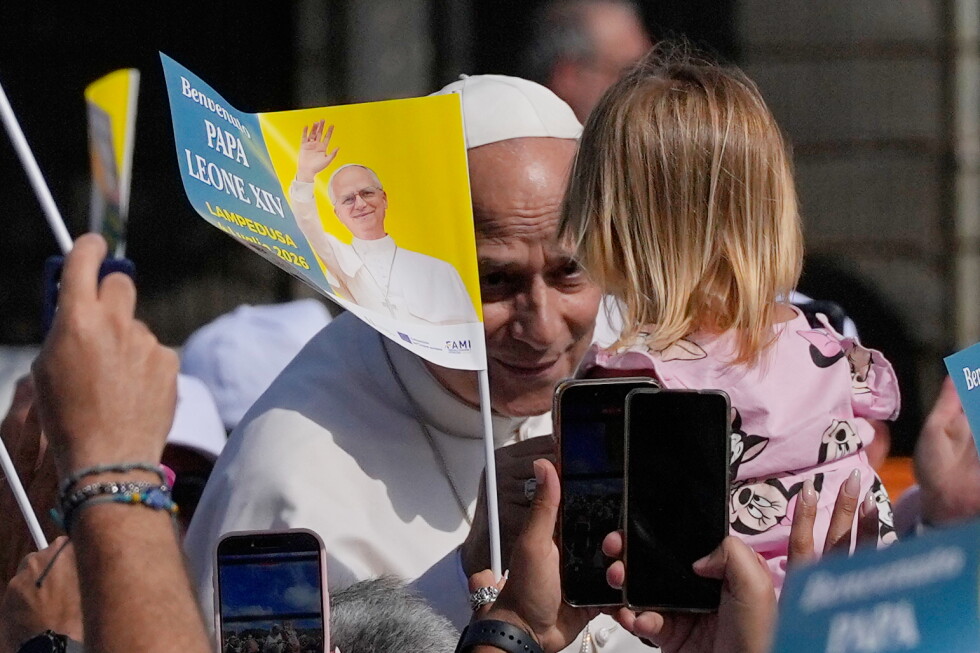 Pope heads to traditional papal residence for deserved summer break