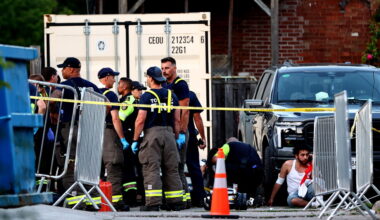 Shooting near Toronto street festival kills 2 and wounds 4