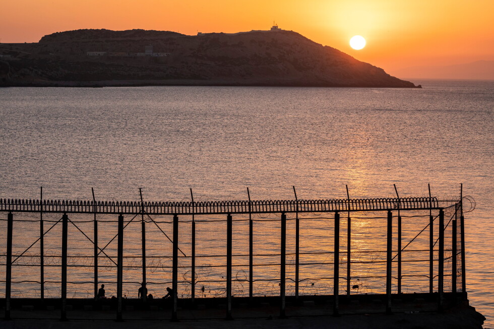 Migrants are trying to reach Spain territory of Ceuta by swimming from Morocco