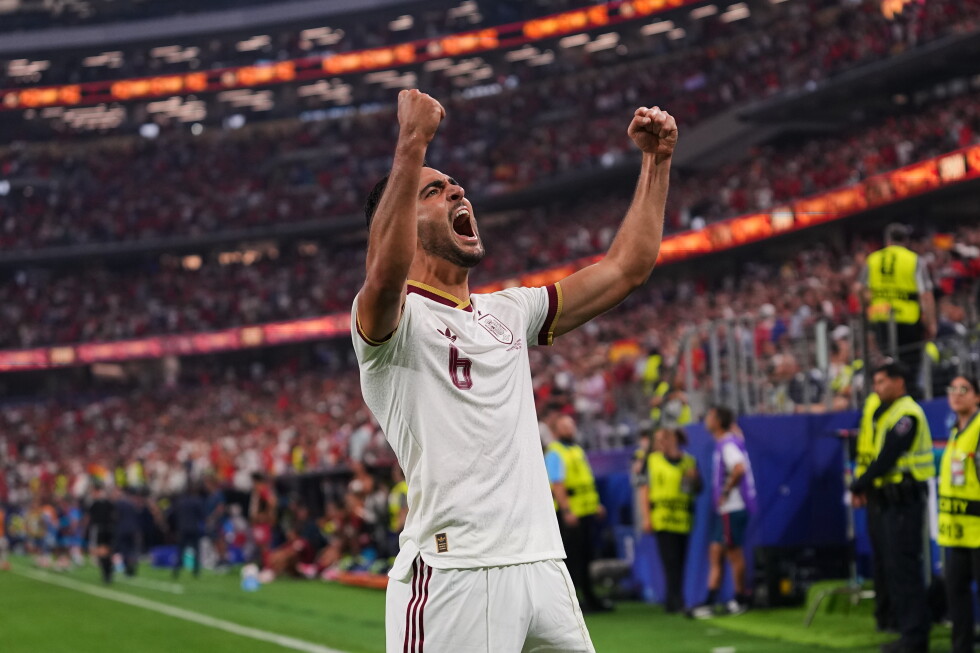 Merino's late goal advances Spain and ends Ronaldo's World Cup career