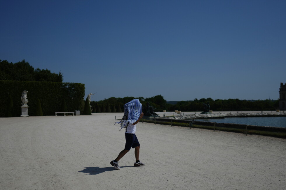 Europe's early heat wave appears to have killed thousands