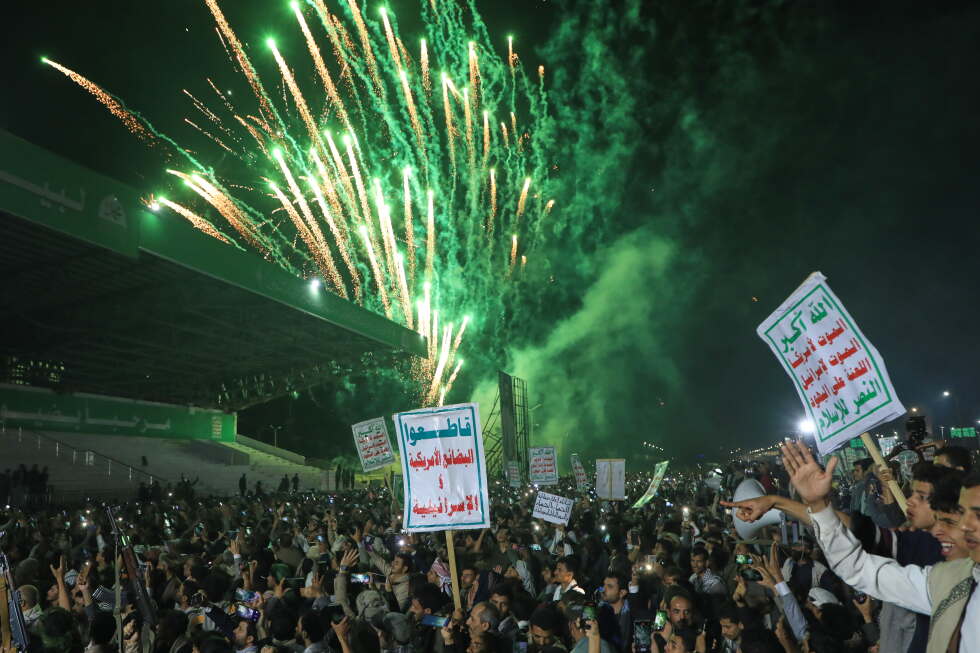 US strikes Iran for 10th night as tanker attacked