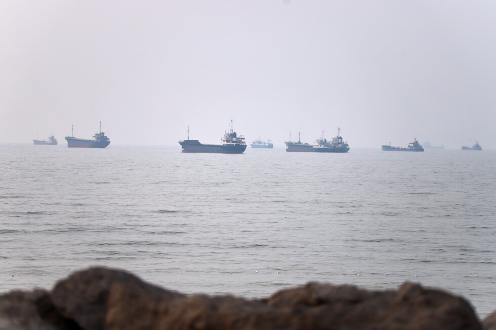 Iran warns oil tankers in Strait of Hormuz to use approved routes