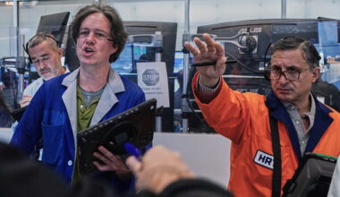 Oil prices rise another 3%, while Wall Street drifts in mixed trading