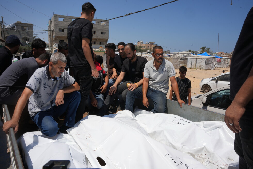 Israel's latest airstrikes in Gaza kill about a dozen people