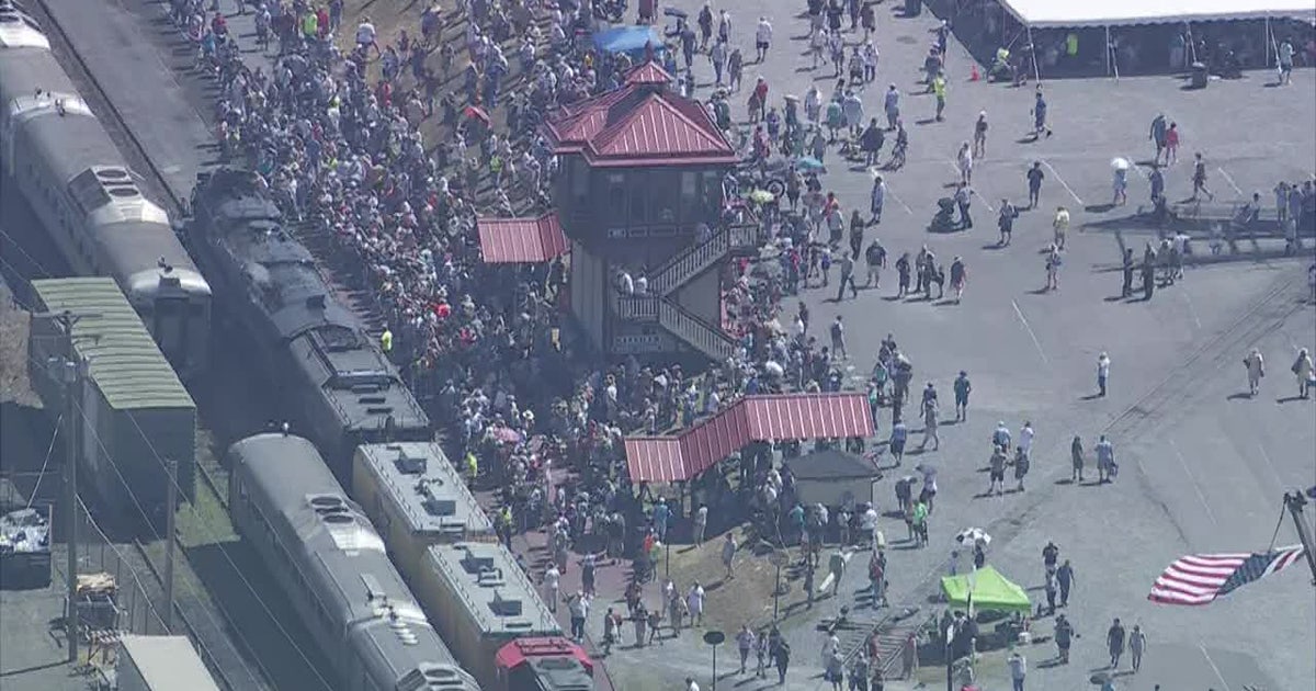 Big Boy locomotive: More than 100 people treated for heat-related incident at Reading Railroad station