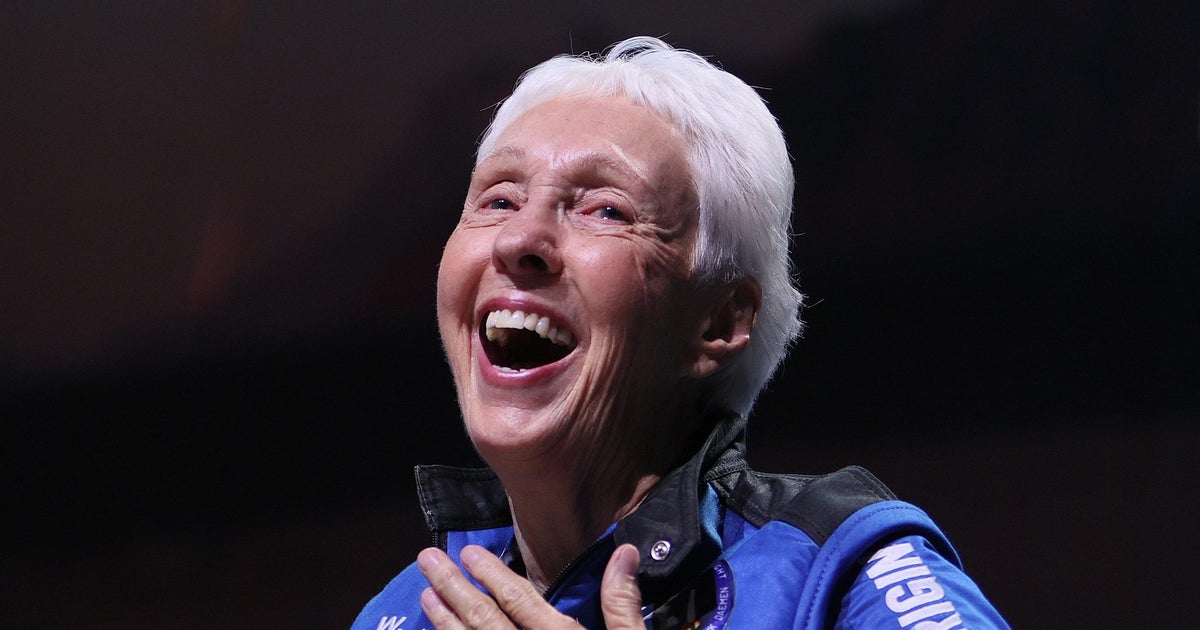 Wally Funk, a North Texas aviation pioneer, has died. Here's how she broke barriers