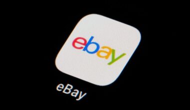 eBays agreed to pay nearly $50 million to couple sent cockroaches, bloody pig mask