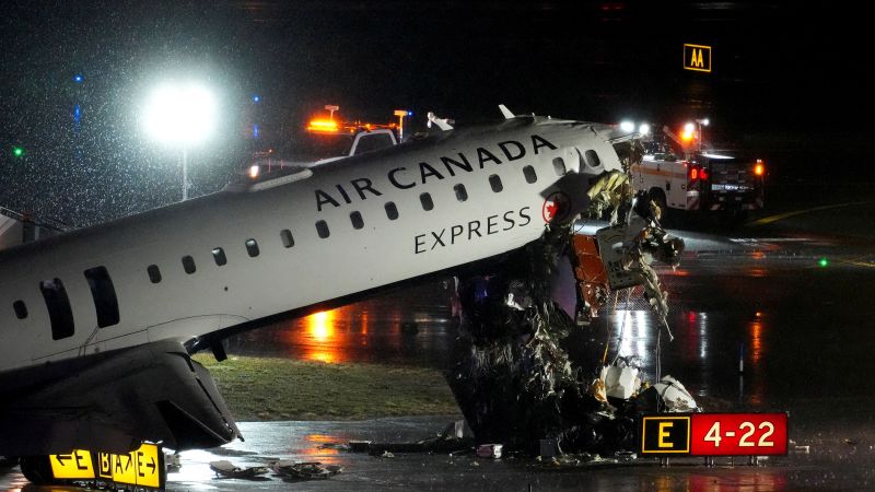 LaGuardia air traffic controllers left work early before fatal Air Canada collision, source says