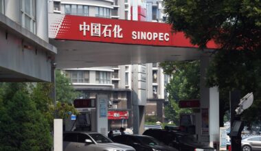 Sinopec's half-year profit grew 19.3% on year despite Iran war