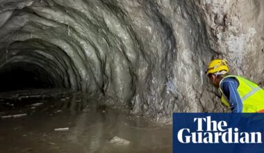 Nepal-Tibet floods: rescuers race to reach 900 people believed trapped in hydropower tunnels | Nepal-Tibet flood disaster