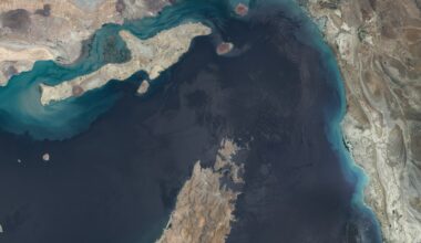 Oil jumps after Iran publishes restrictive plan for Strait of Hormuz
