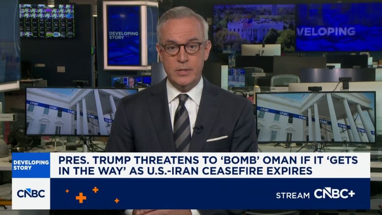 President Trump threatens to 'bomb' Oman if it 'gets in the way' as U.S.-Iran ceasefire expires