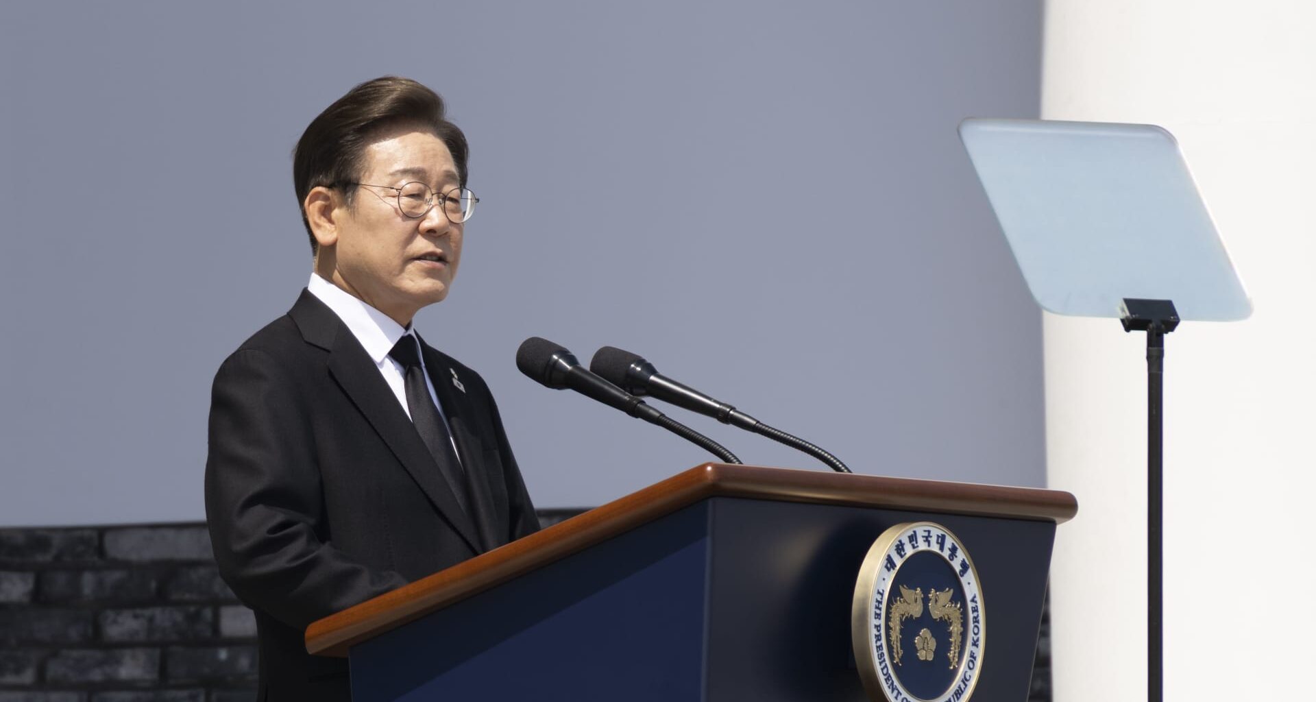 South Korea must brace for ‘worst-case scenario,’ President Lee says