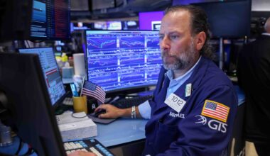 Stock market today: Live updates