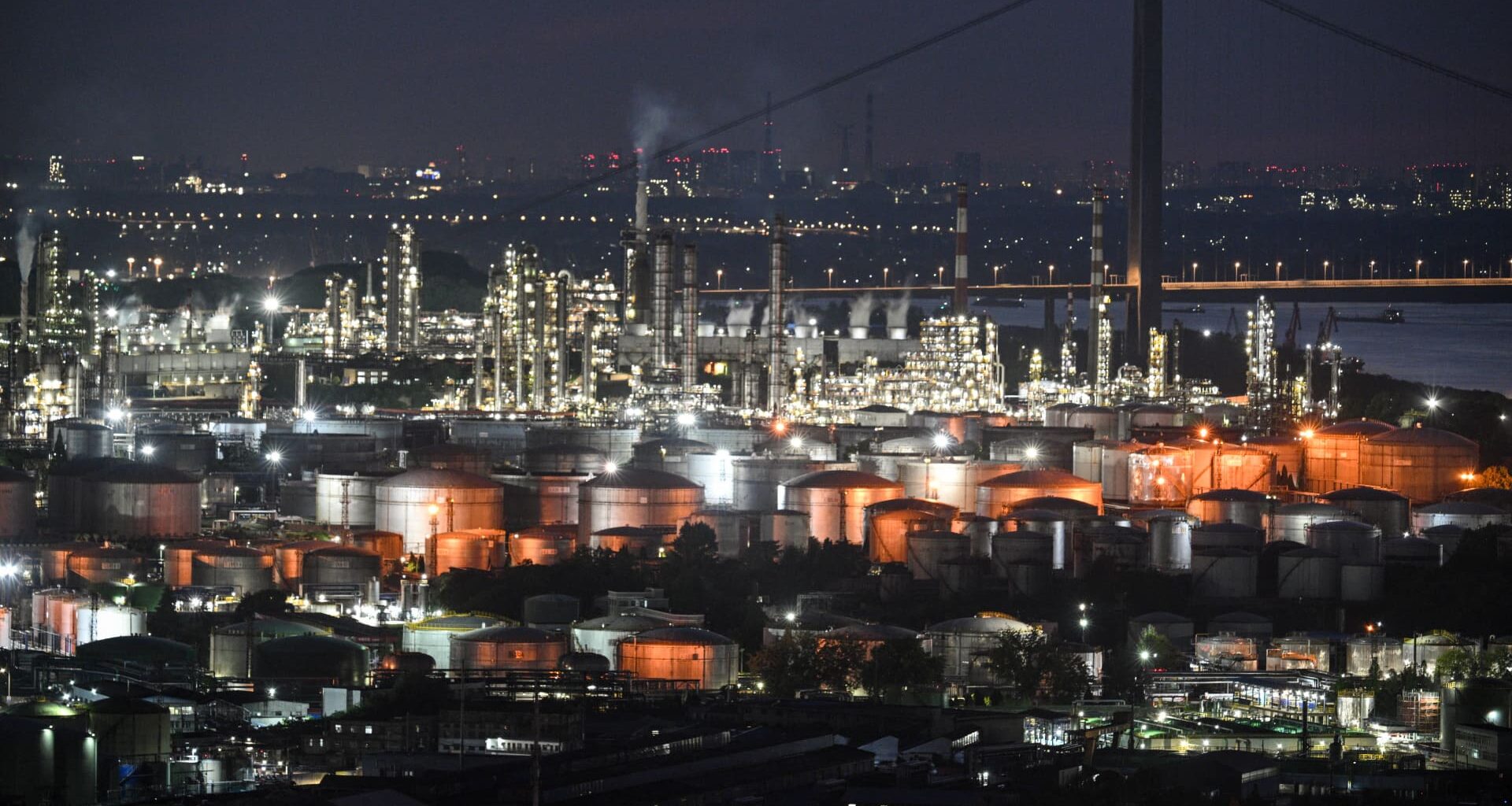 Chinese banks face U.S. sanctions threat over Iran ties — what can they do?