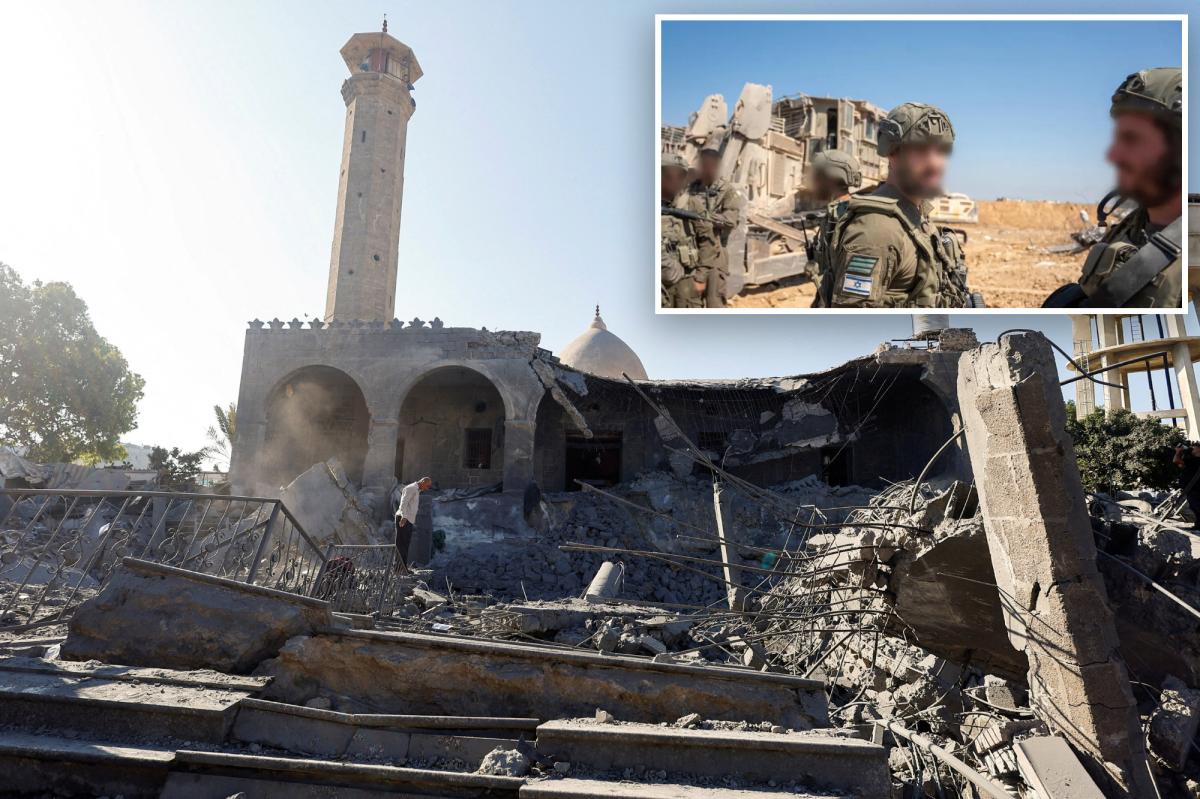 IDF strikes destroy Hamas weapon facilities in Gaza mosques, humanitarian sites