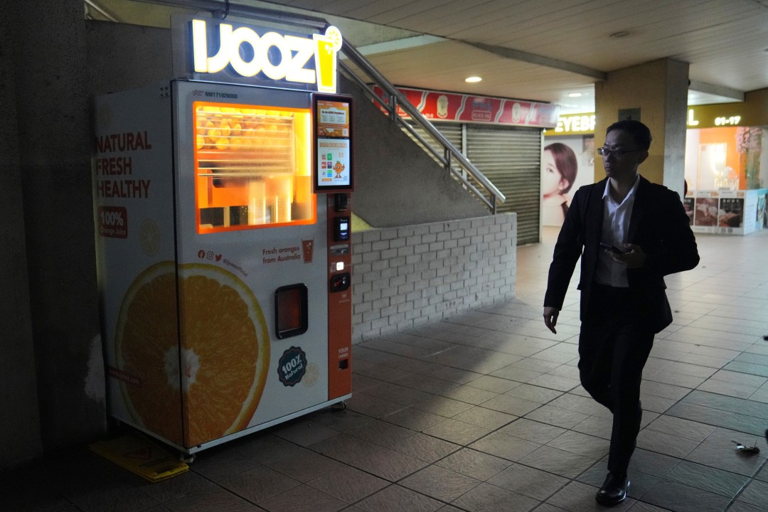 Teen Who Licked Public Straw Gets His Punishment