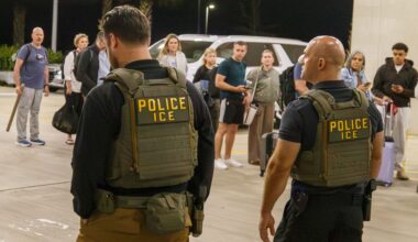 Five Men Deported by US Refuse to Disembark Plane
