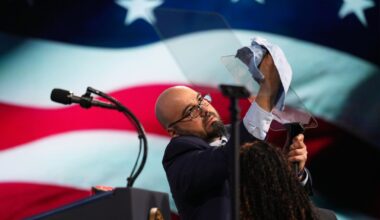 Trump's Teleprompter Operator Learns Penalty for Kalshi Bets