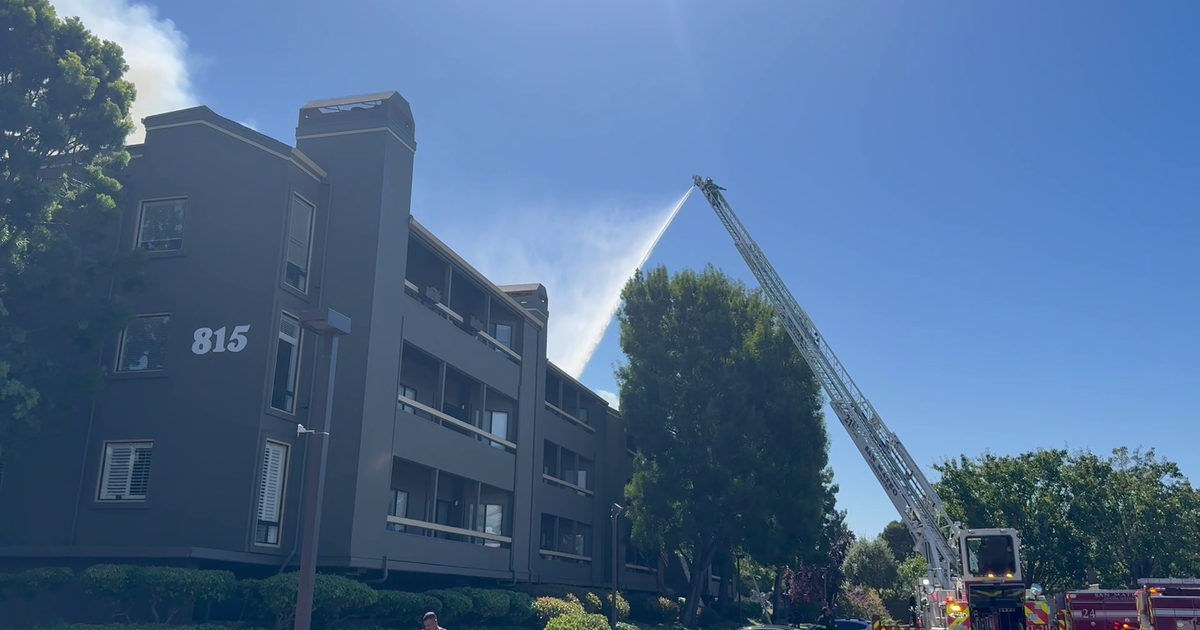 3 firefighters injured responding to massive blaze at Foster City apartment complex