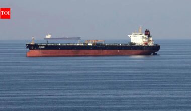 Iran wants to bar US, Israeli ships from Hormuz in deal