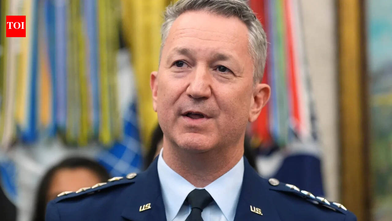 'Airpower has its limits': Top US General looking for a way out from Iran