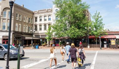 Biltmore Avenue shooting kills 2, wounds 7 in Asheville retaliation