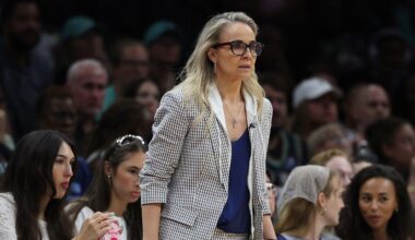 Becky Hammon defends Aces stars sitting out during back-to-back game
