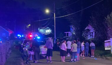 Several loud bangs heard as police give update on barricade at North Omaha home