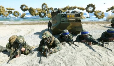 Trump scales back South Korea drills to lure Kim Jong Un to talks