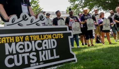 'Eight Million Americans Have Lost Their Healthcare': Trump-GOP Cuts Wreak Havoc in All 50 States