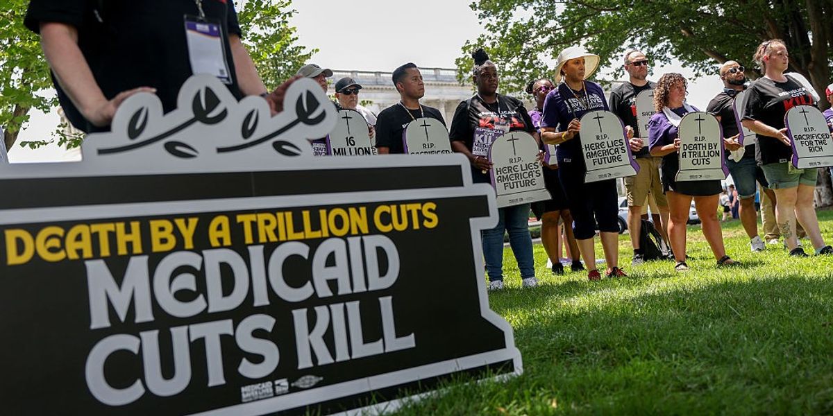 'Eight Million Americans Have Lost Their Healthcare': Trump-GOP Cuts Wreak Havoc in All 50 States
