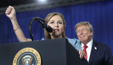Trump rallies for Darline Graham in South Carolina ahead of Senate runoff race