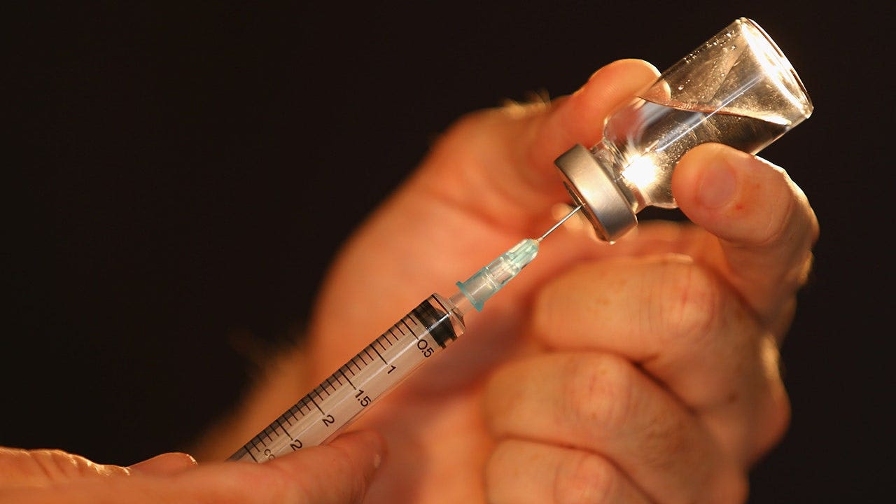 Hospital allegedly gave patients wrong drug; at least 1 left paralyzed