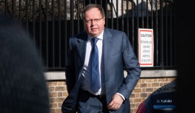 Moscow withdraws UK ambassador as tensions between Britain and Russia mount