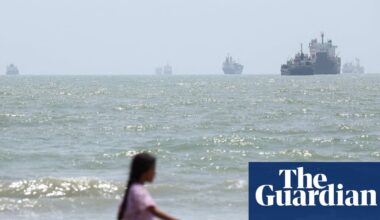 Iran faces strait of Hormuz paradox as strategic value of chokehold erodes | Iran