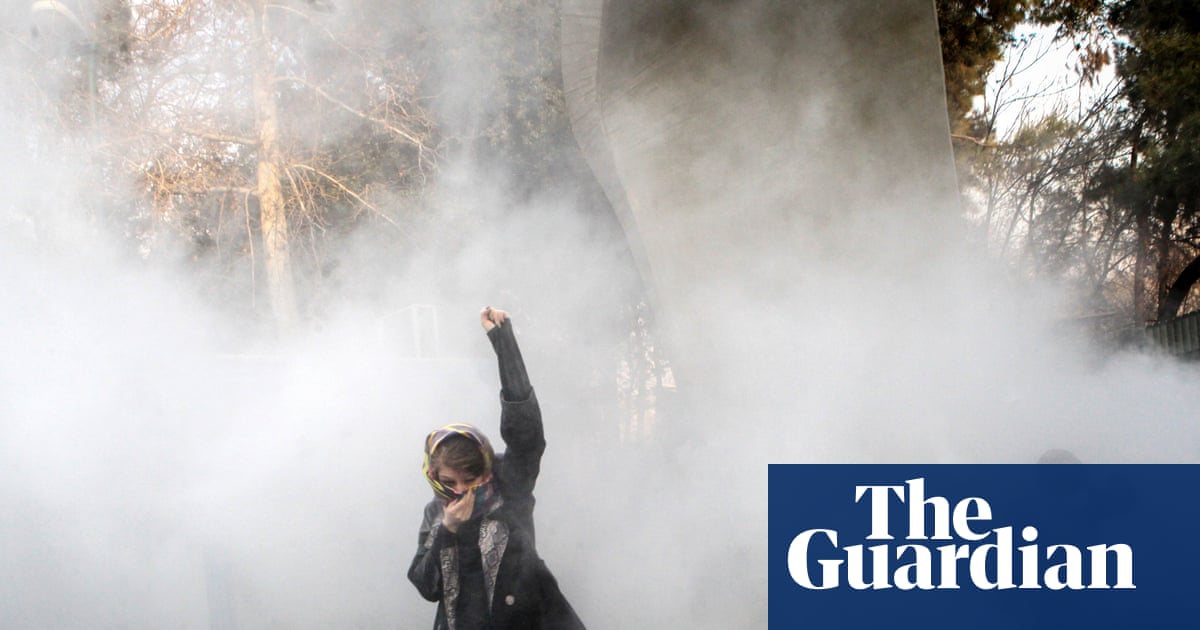 Iran seeks to criminalise all contact with foreign media in latest ‘chilling’ crackdown | Iran