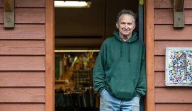Dan Sullivan Jr advances to Alaska Senate race alongside Peltola