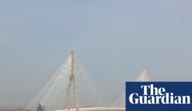 Detroit despairs as ‘insanity’ of Trump’s Canada trade war punishes city | Trump tariffs