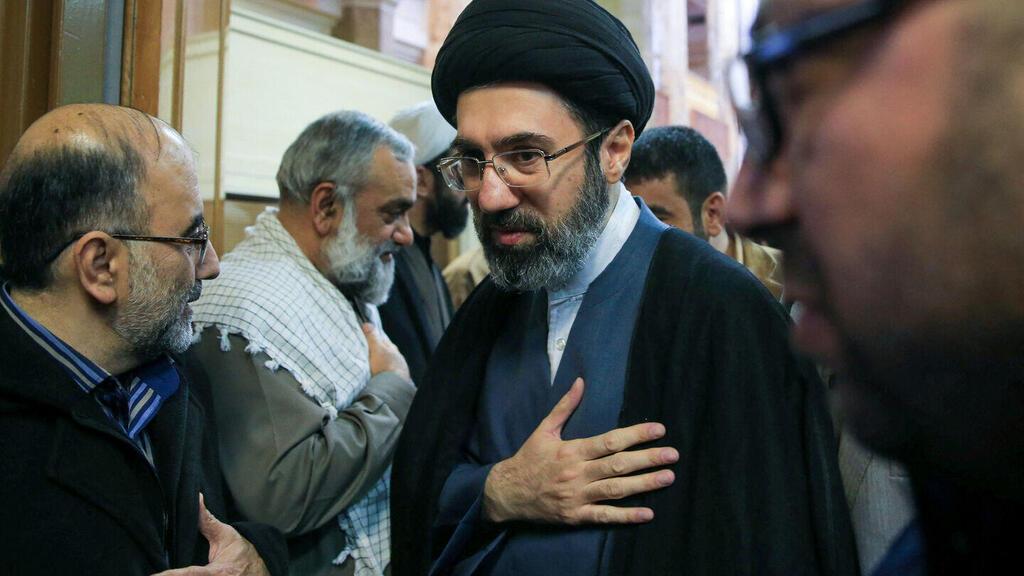 Iran's Supreme Leader Mojtaba Khamenei. Iran is well aware of the price the campaign is exacting from the US. (Photo: Rouhollah Vahdati/ISNA/WANA (West Asia News Agency)/AFP) מוג'תבא חמינאי