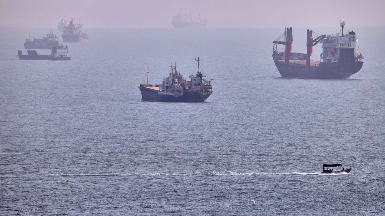 US forces strike Iranian rocket launchers on the Strait of Hormuz in first military action in weeks